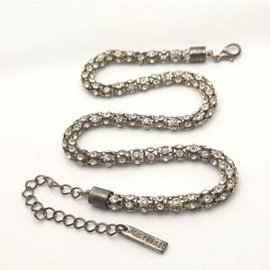 JOE FRESH WOMENS SILVER NECKLACE WITH DIAMONDS